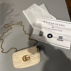 Gucci GG Marmont Super Mini Bag
